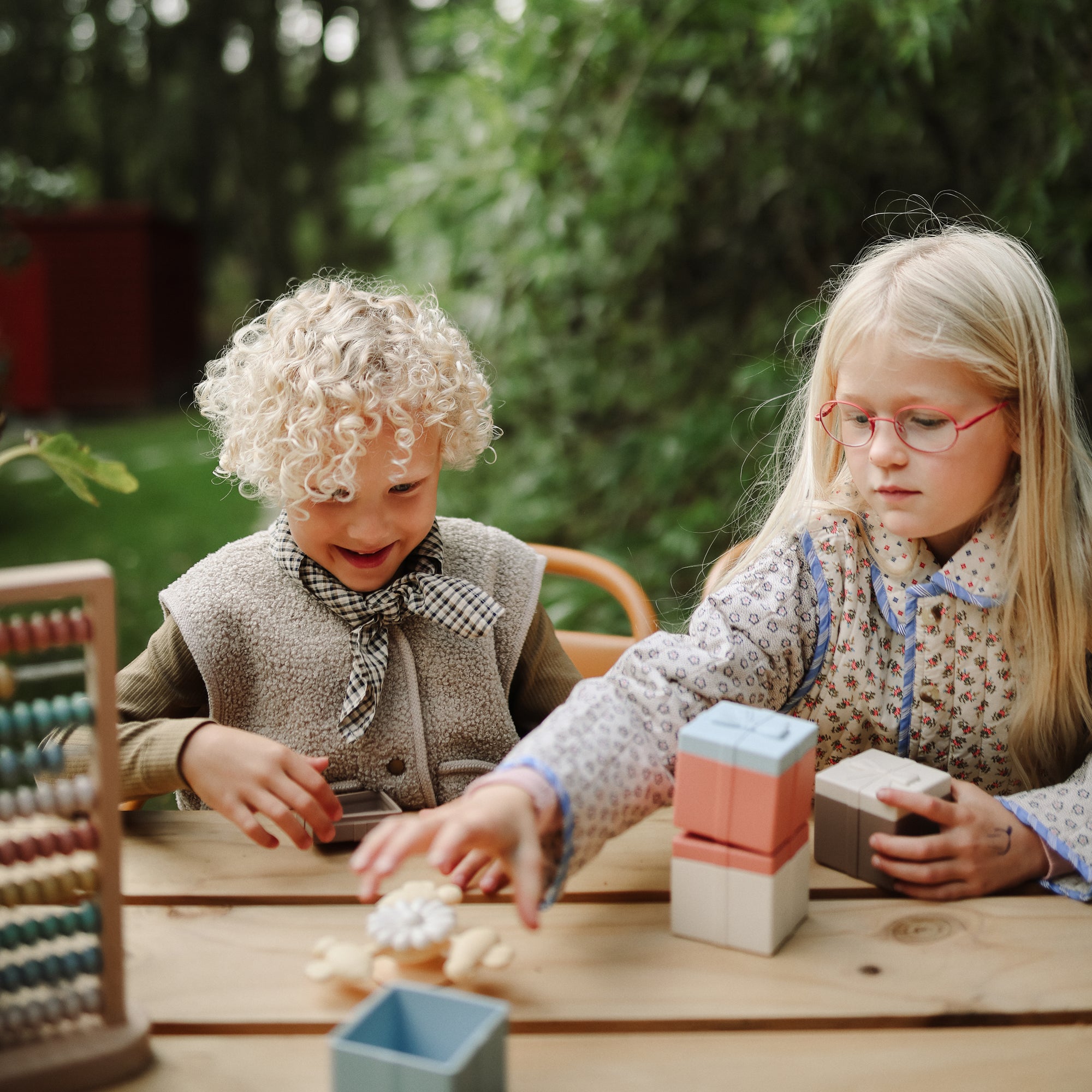 Bee Suction Spinner Toy