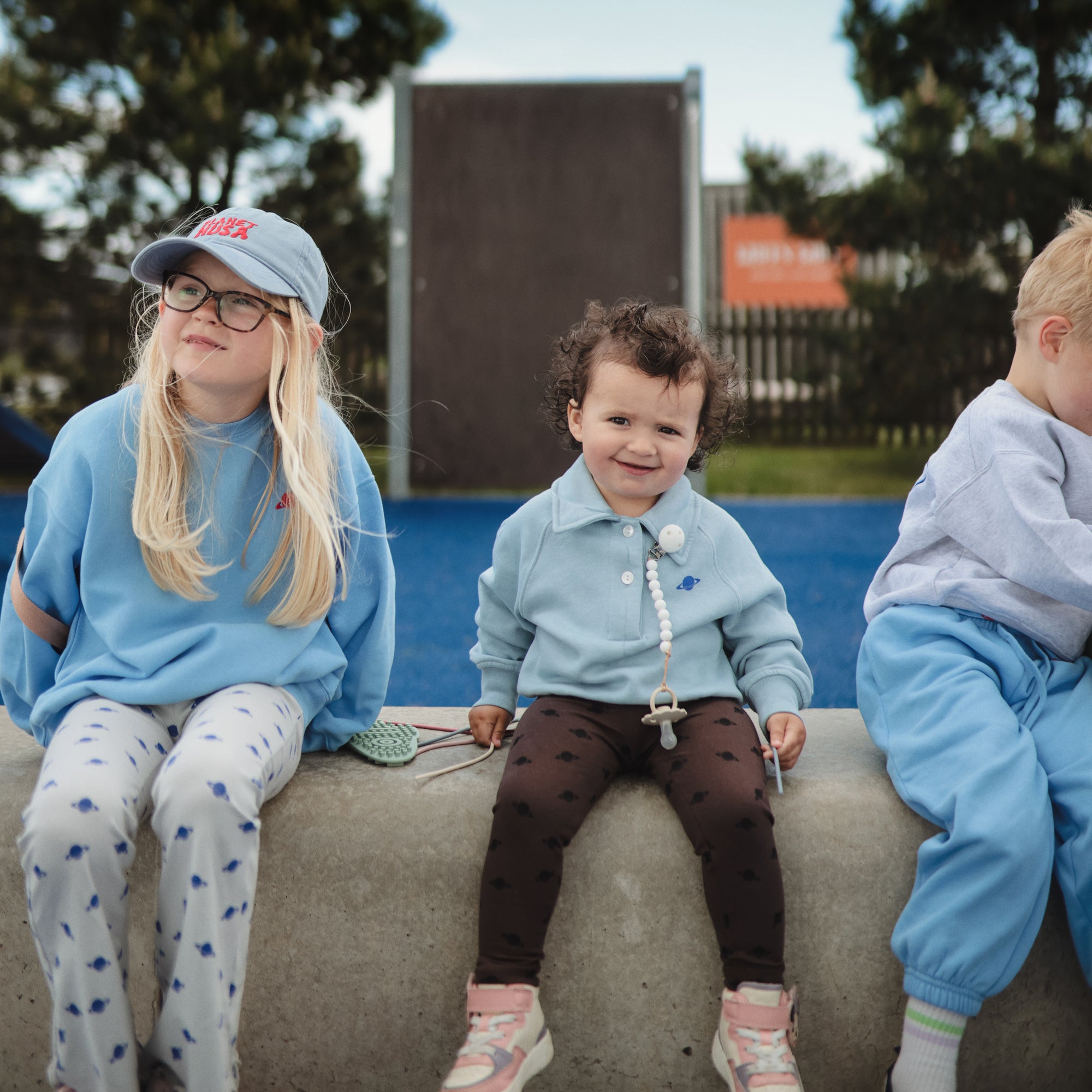 FRIGG Daisy Night Silicone Pacifier 2-Pack