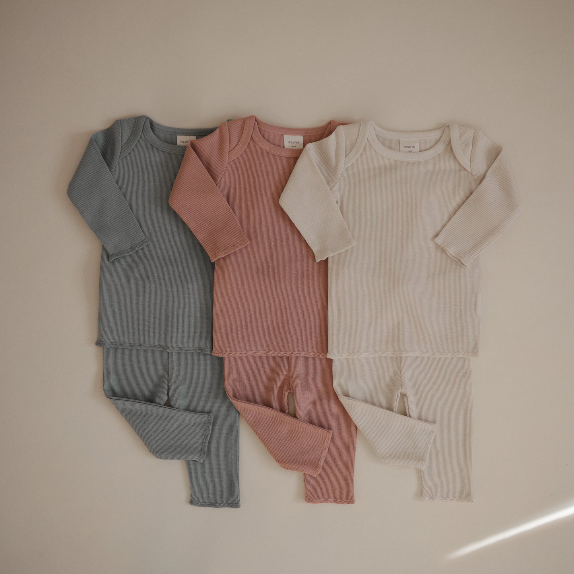 Two Piece Set
