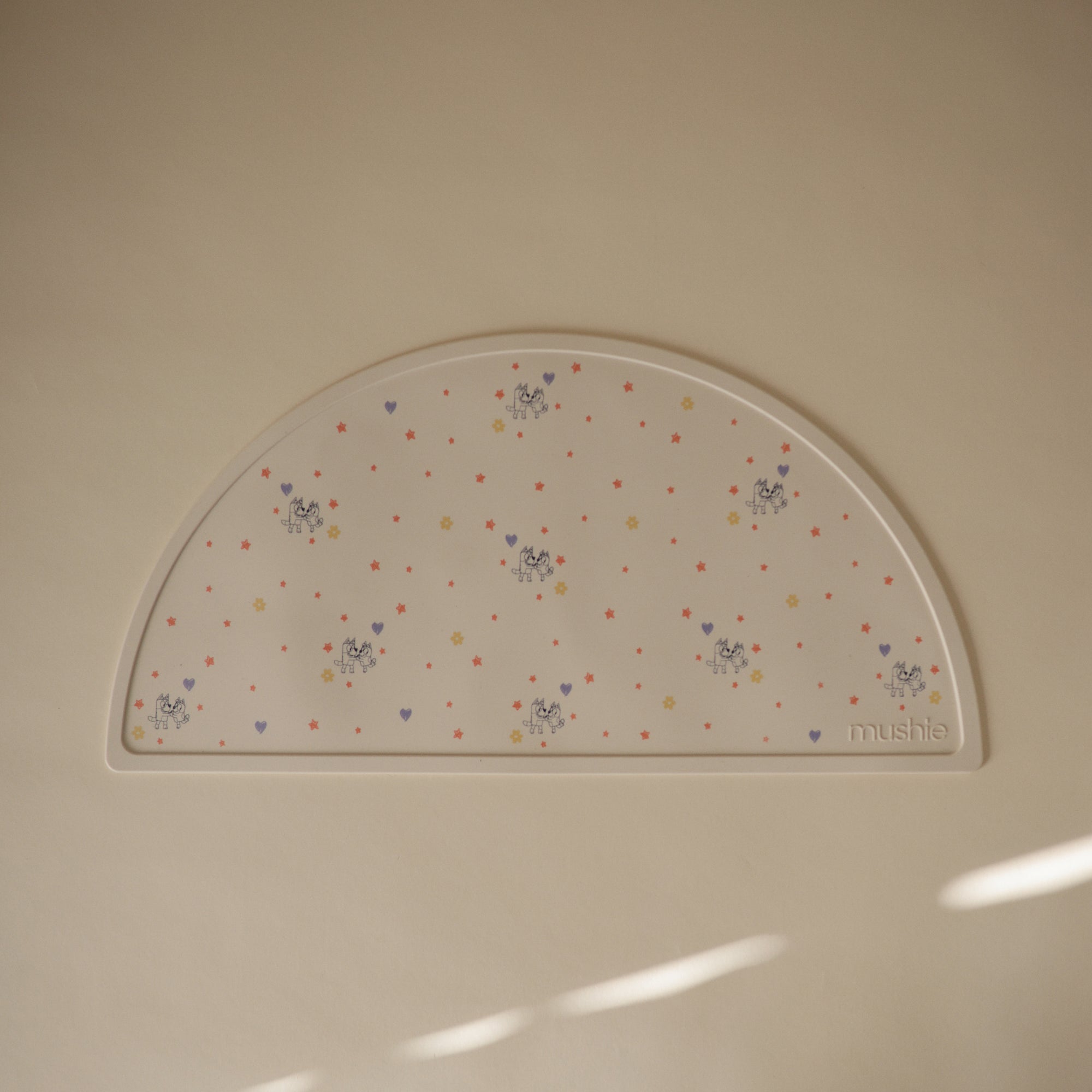 Bluey x Mushie Silicone Placemat