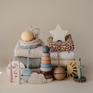 Mushie x Anthropologie Newborn Set (Natural)