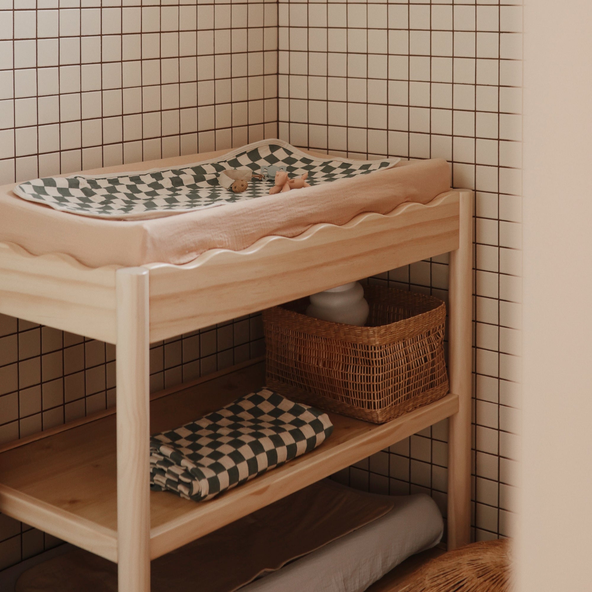 Mushie Changing Pad Liners for changing tables, organic cotton, fits shelves and checkered pads.