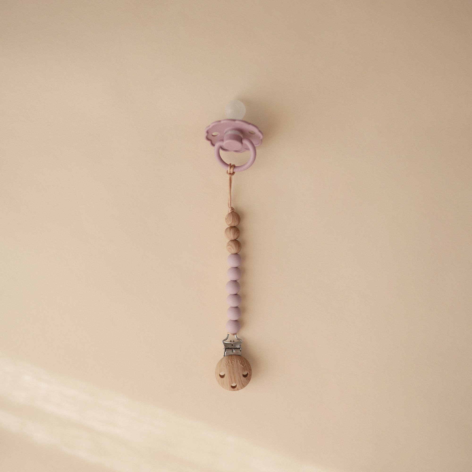 Silicone Pacifier Clip | Eva